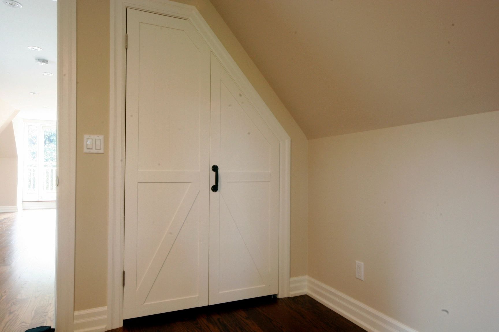 Closet — Erskine Sep 27 (37)