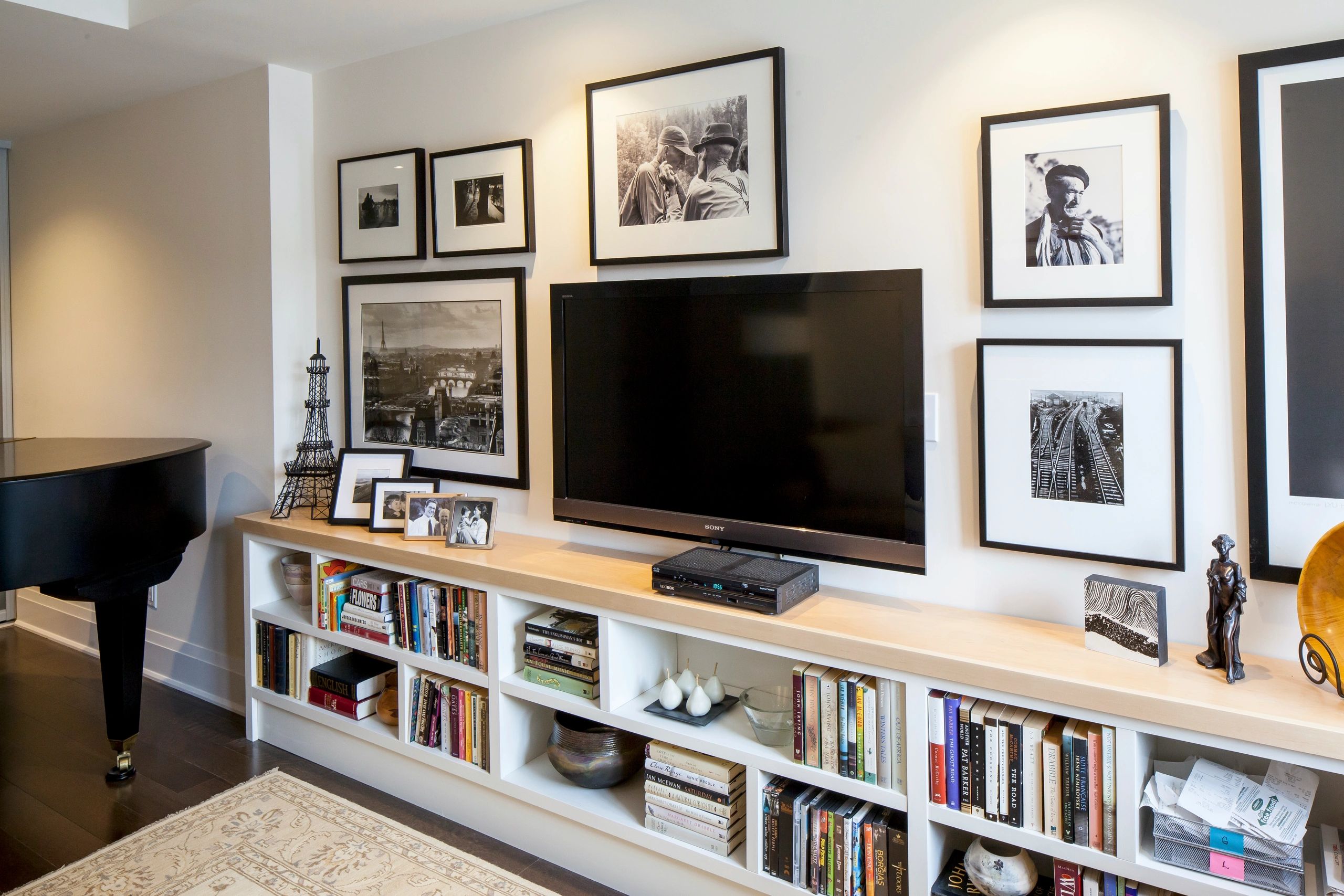 Interior — 150214_1975