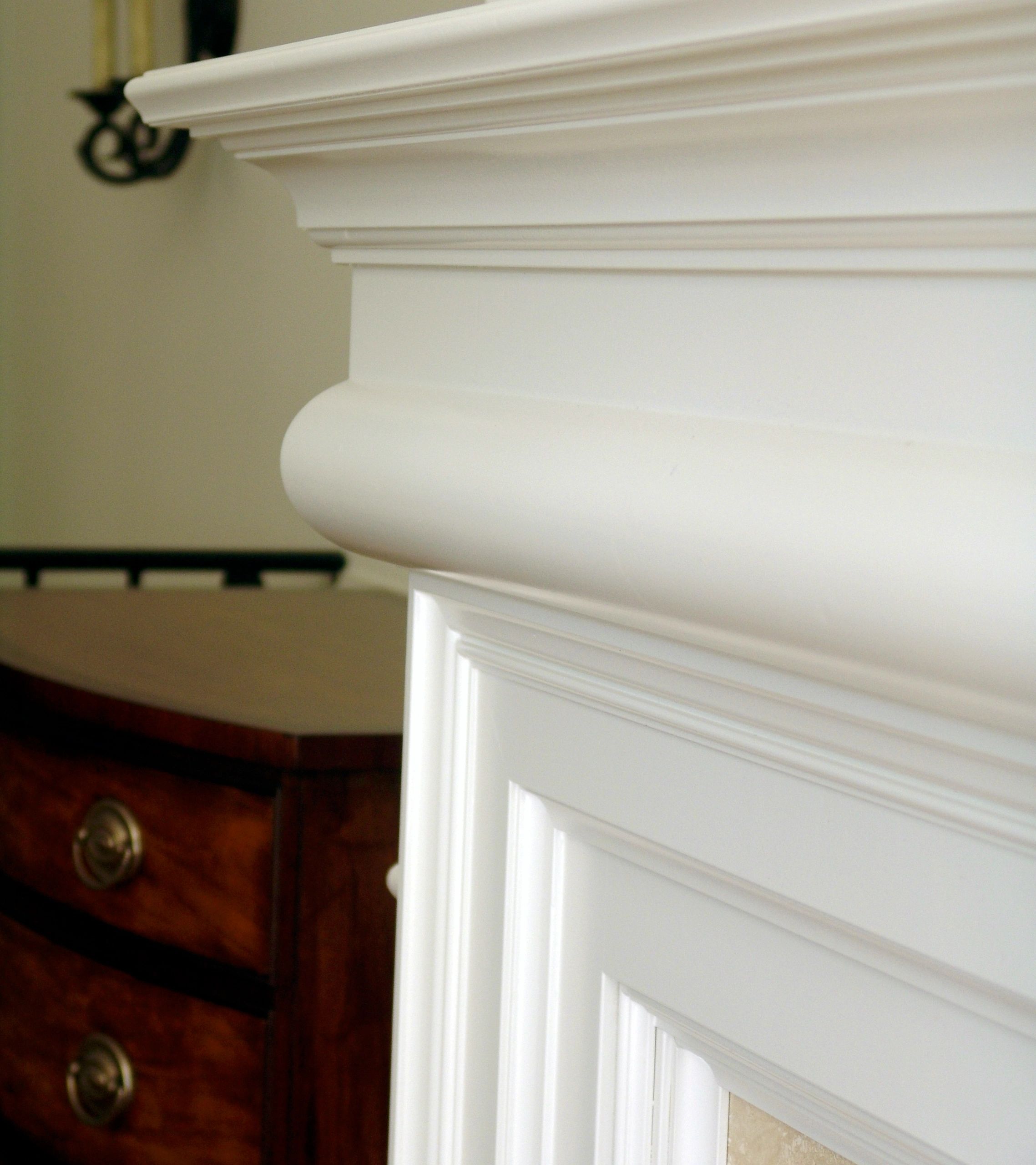 Crown molding detail — DSC00594